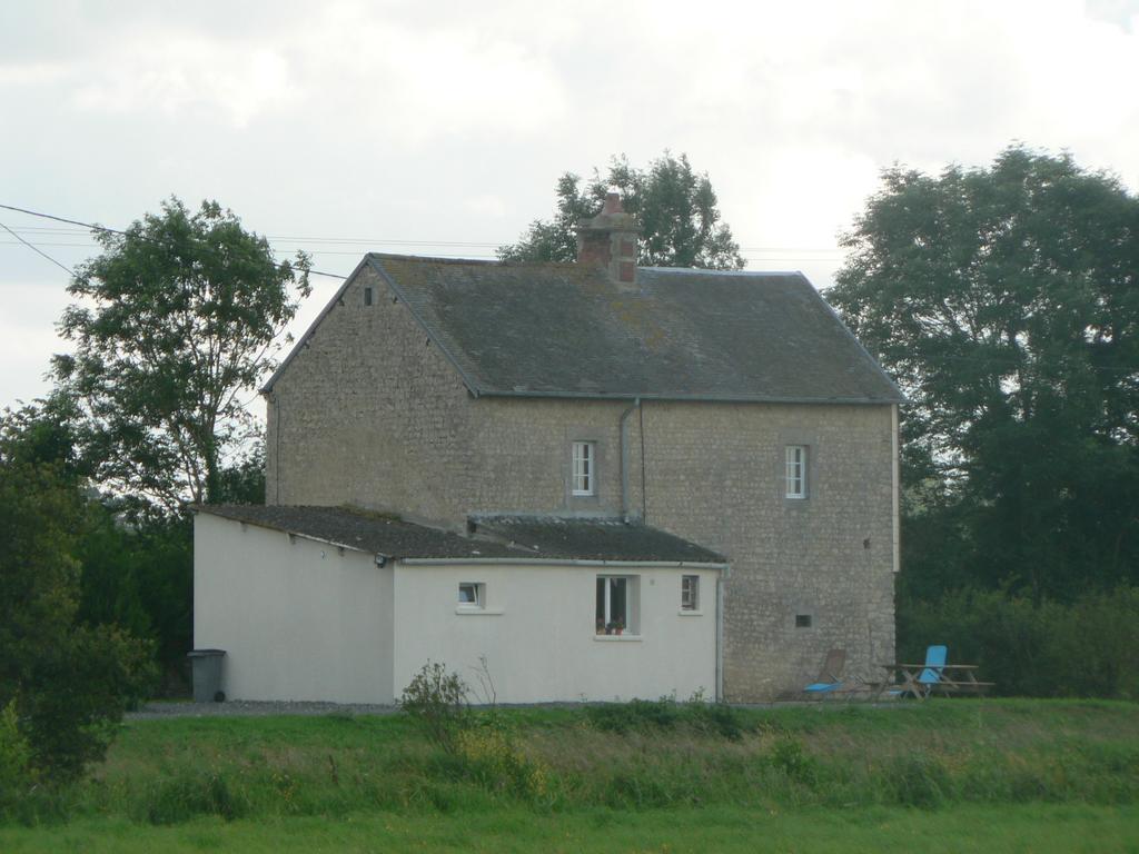 Gite De L'Aure Trevieres Bagian luar foto