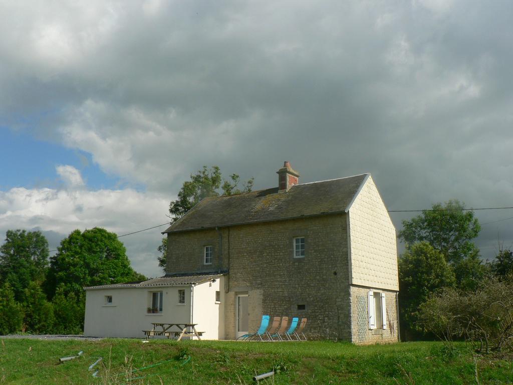 Gite De L'Aure Trevieres Bagian luar foto